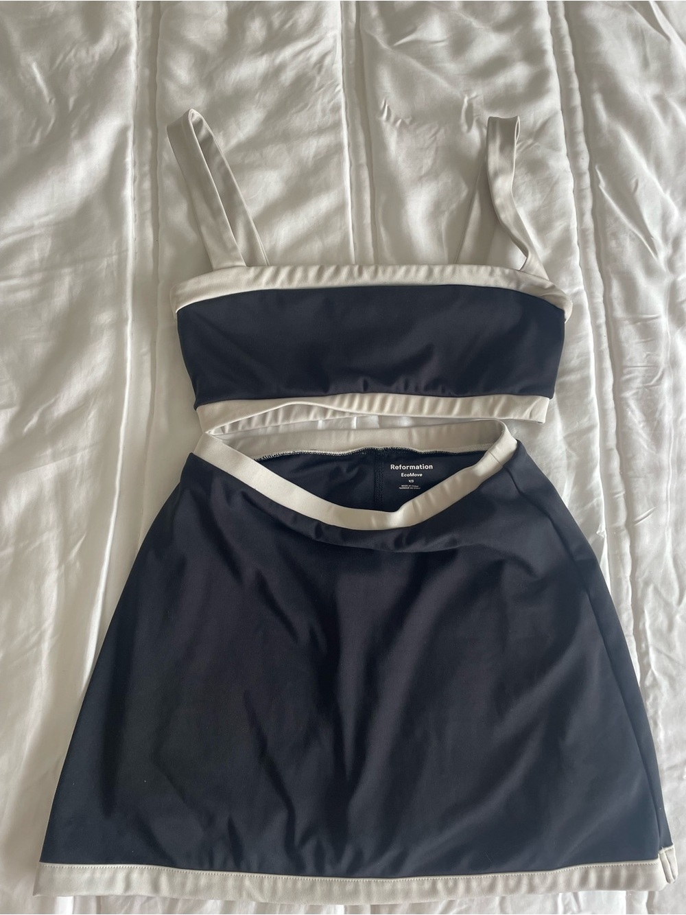 Reformation Black and White Adelina Ecomove Two-Piece Set - Picture 4 of 5